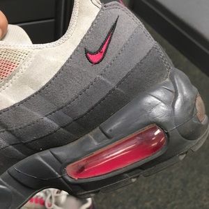 Woman’s Nike Air Max